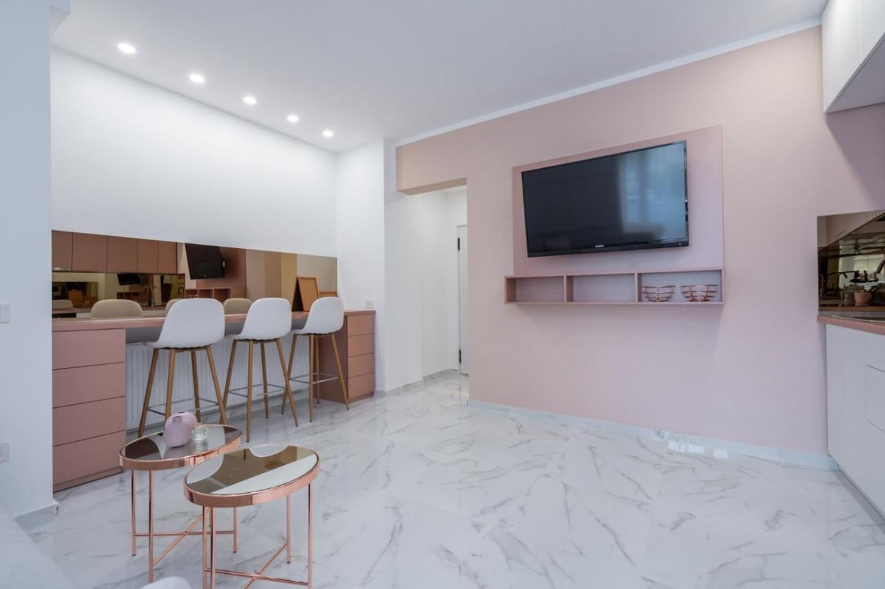 Fantastic City Center Apartment 부쿠레슈티 외부 사진